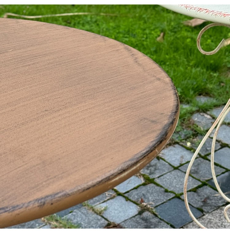 Mesa Lateral Redonda com Base  - Outdoor Furniture Vintage avaliação e preço