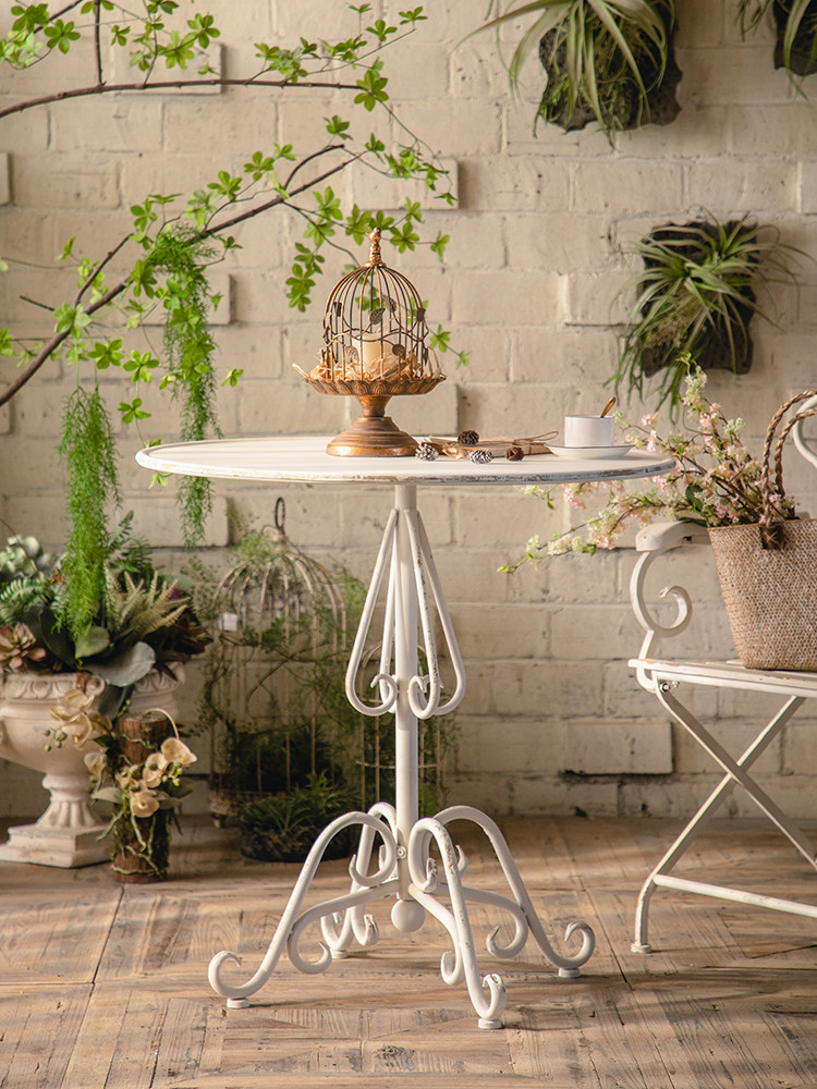 Mesa redonda pequena e cadeira - Outdoor Furniture Vintage avaliação e preço